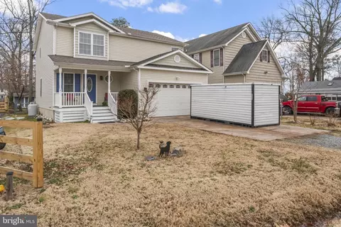 1226 Bancroft Ave, Colonial Beach, VA 22443