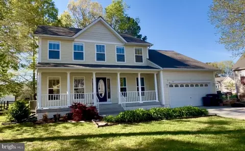 213 Forest Ave, Colonial Beach, VA 22443