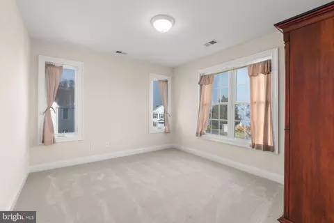 Bedroom - 175 Shellfield Ln, Colonial Beach, VA 22443 photo 2 of 4