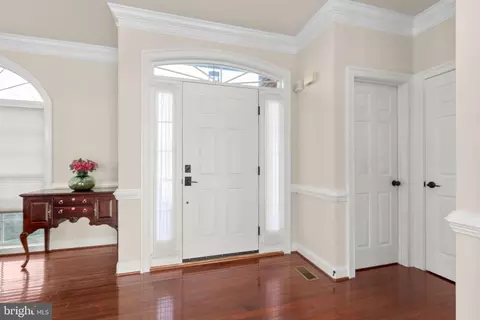 Entry Way - 175 Shellfield Ln, Colonial Beach, VA 22443 photo 1 of 6