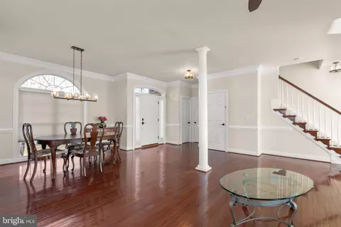 Entry Way - 175 Shellfield Ln, Colonial Beach, VA 22443 photo 2 of 6