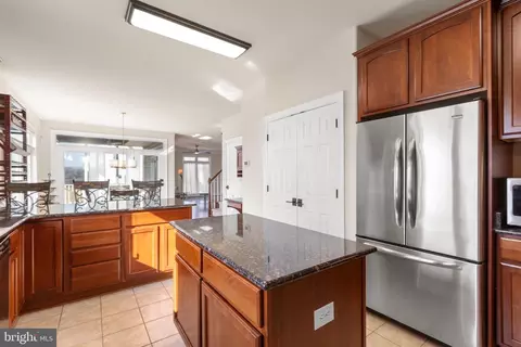 Kitchen - 175 Shellfield Ln, Colonial Beach, VA 22443 photo 4 of 5