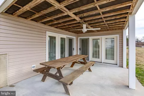 Exterior - 175 Shellfield Ln, Colonial Beach, VA 22443 photo 14 of 18