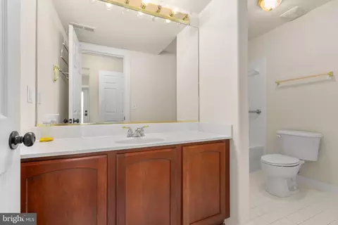 Bath - 175 Shellfield Ln, Colonial Beach, VA 22443 photo 6 of 6