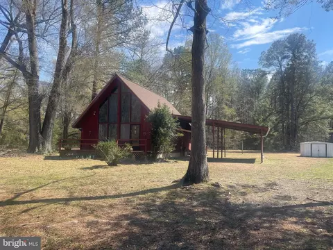 Undisclosed, Montross, VA 22520