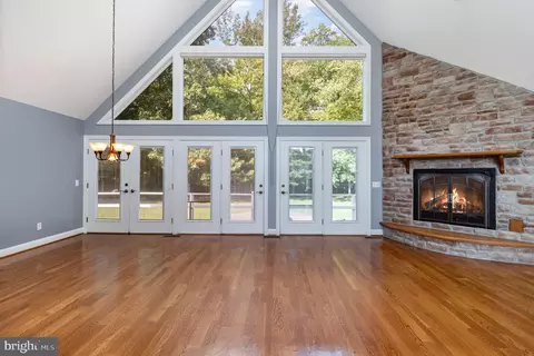 687 Prospect Hl, Montross, VA 22520