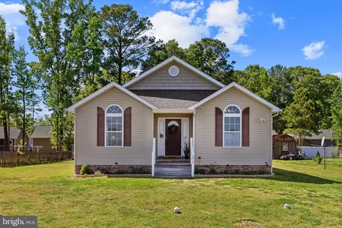 1523 Bowie Rd, Colonial Beach, VA 22443