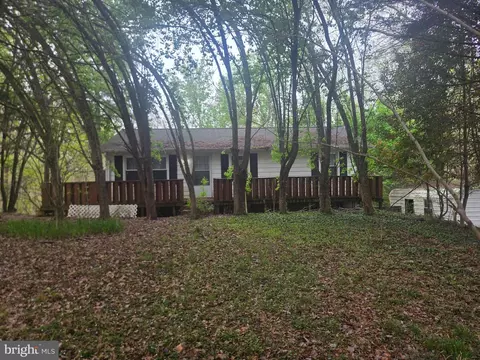7336 Kings Hwy, Montross, VA 22520