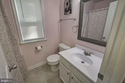 Entry Way - 48 Rustic Ln, Colonial Beach, VA 22443 photo 5 of 5