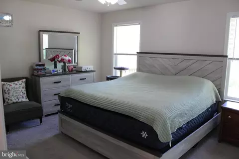 Bedroom - 48 Rustic Ln, Colonial Beach, VA 22443 photo 1 of 6
