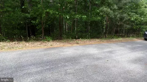 Kings Court, Montross, VA 22520