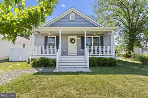 320 2nd St, Colonial Beach, VA 22443