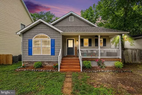 243 5th, Colonial Beach, VA 22443