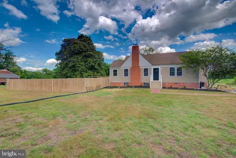 20532 Ridge Rd, Colonial Beach, VA 22443