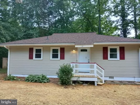 107 Federalist Way, Montross, VA 22520
