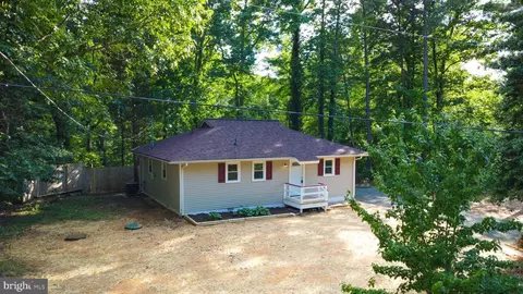 107 Federalist Way, Montross, VA 22520