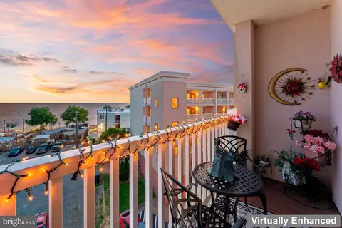 103 N Irving Ave #404, Colonial Beach, VA 22443