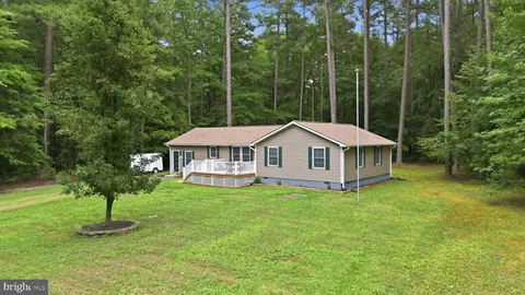 105 Pelican Way, Montross, VA 22520