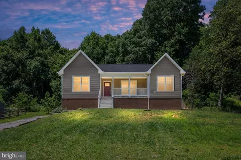 336 American Dr, Montross, VA 22520