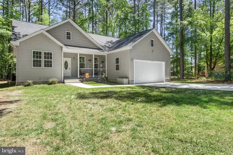 115 Erica Dr, Montross, VA 22520