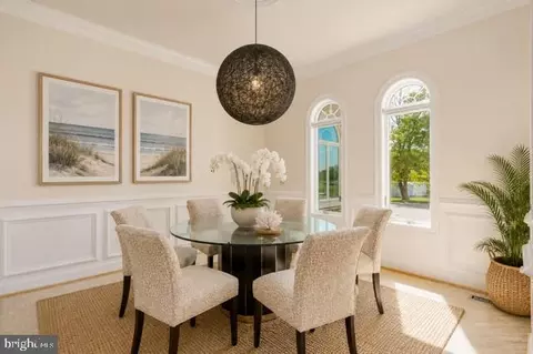Dining - 116 Kettle Bottom Dr, Colonial Beach, VA 22443 photo 2 of 10