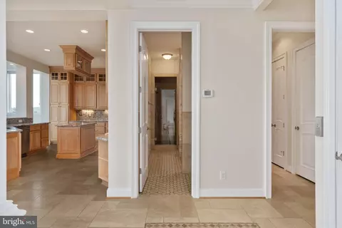 Entry Way - 116 Kettle Bottom Dr, Colonial Beach, VA 22443 photo 3 of 18