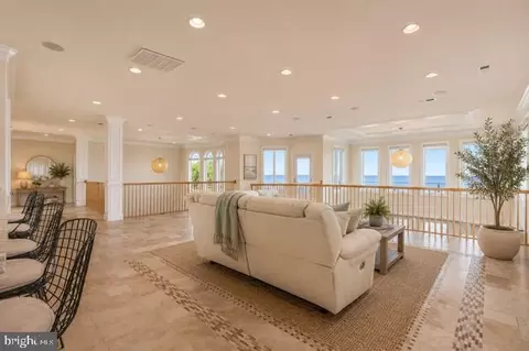 Entry Way - 116 Kettle Bottom Dr, Colonial Beach, VA 22443 photo 11 of 18