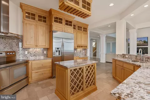 Kitchen - 116 Kettle Bottom Dr, Colonial Beach, VA 22443 photo 4 of 11