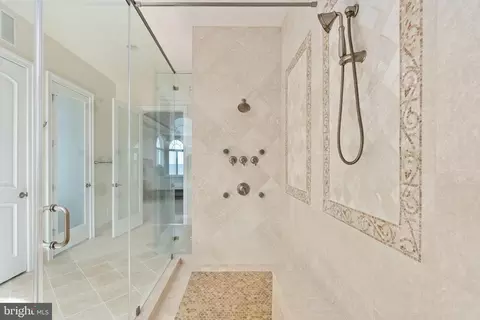 Bath - 116 Kettle Bottom Dr, Colonial Beach, VA 22443 photo 6 of 12