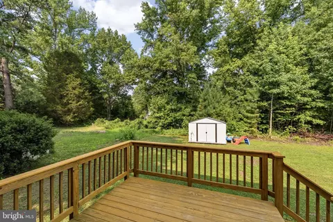 Exterior - 77 Randall Rd, Colonial Beach, VA 22443 photo 8 of 9