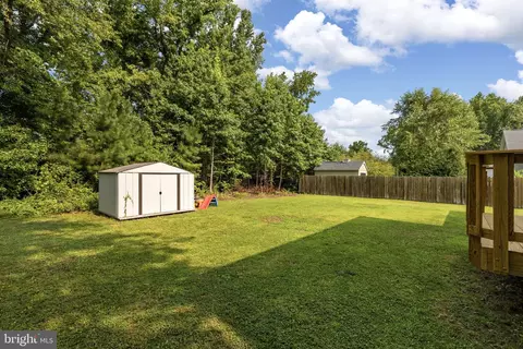 Exterior - 77 Randall Rd, Colonial Beach, VA 22443 photo 6 of 9