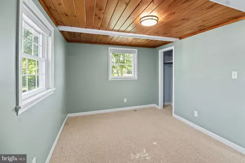 Bedroom - 155 Pearson Dr, Colonial Beach, VA 22443 photo 1 of 2