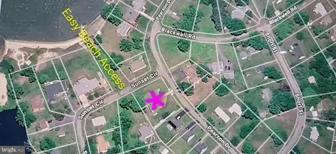 View/Area - 155 Pearson Dr, Colonial Beach, VA 22443 photo 10 of 14