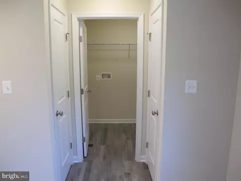 Entry Way - 151 Loretta Dr, Colonial Beach, VA 22443 photo 2 of 3