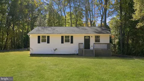 267 Piney Forest Dr, Colonial Beach, VA 22443