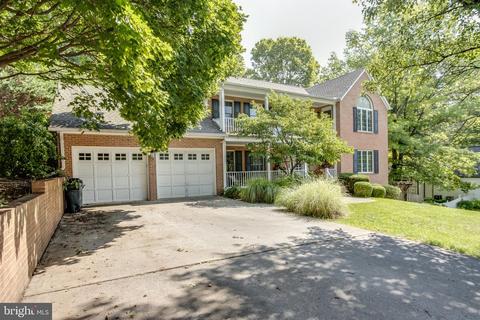 704 Seldon Dr, Winchester, VA 22601 photo 1