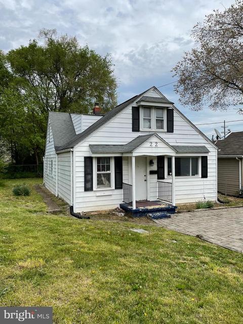 22 W Whitlock Ave, Winchester, VA 22601 photo 1