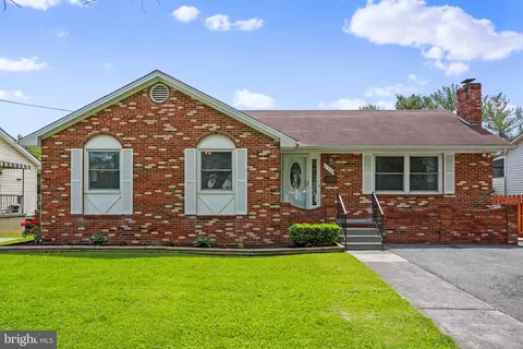 710 Van Fossen St, Winchester, VA 22601