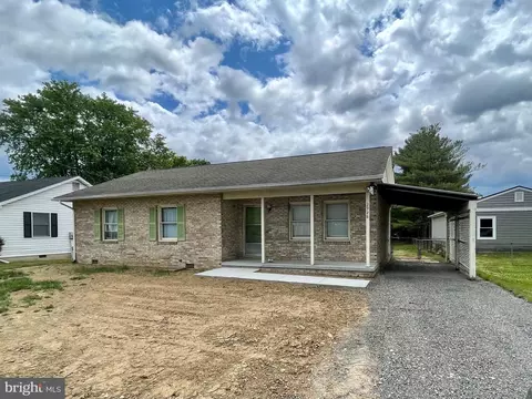 2928 First St, Winchester, VA 22601