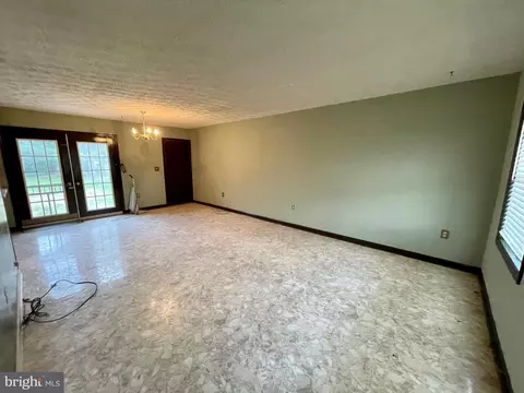 2928 First St, Winchester, VA 22601 photo 4