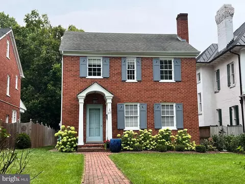 212 S Washington St, Winchester, VA 22601