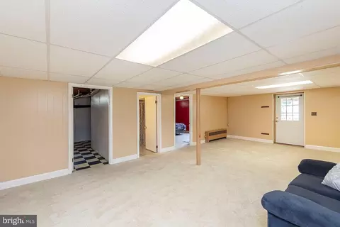 536 Fox Dr, Winchester, VA 22601 photo 32