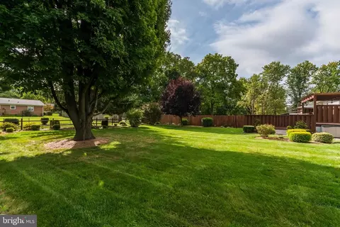 412 Fox Dr, Winchester, VA 22601 photo 5