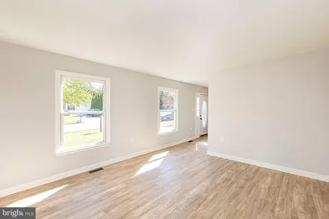 2641 Stonegate Dr, Winchester, VA 22601 photo 6
