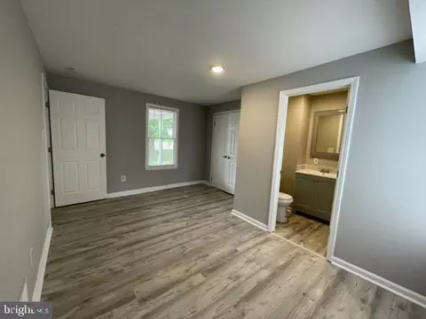 915 E Cork St, Winchester, VA 22601 photo 11