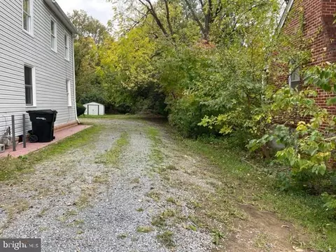 915 E Cork St, Winchester, VA 22601 photo 46