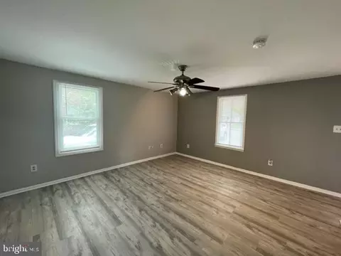 915 E Cork St, Winchester, VA 22601 photo 7
