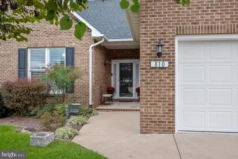 810 Mahone Dr, Winchester, VA 22601