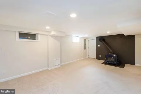 550 Gray Ave, Winchester, VA 22601 photo 25
