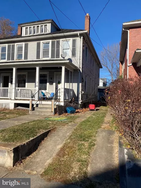 312 And 314 Piccadilly St E, Winchester, VA 22601 photo 4